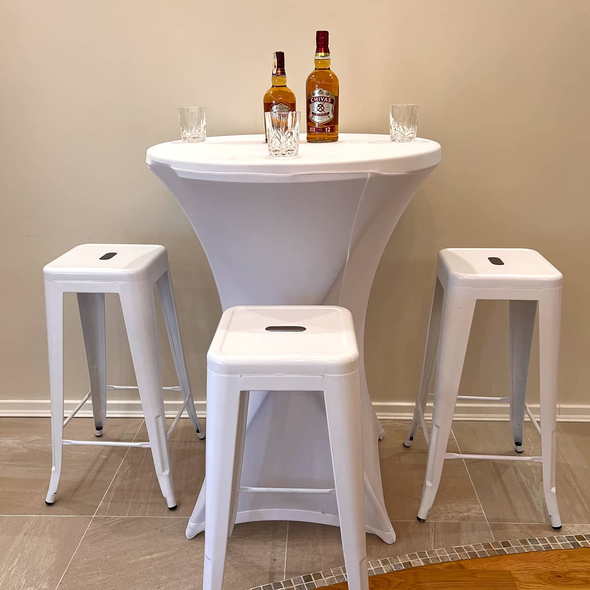 Barski sto i stolice